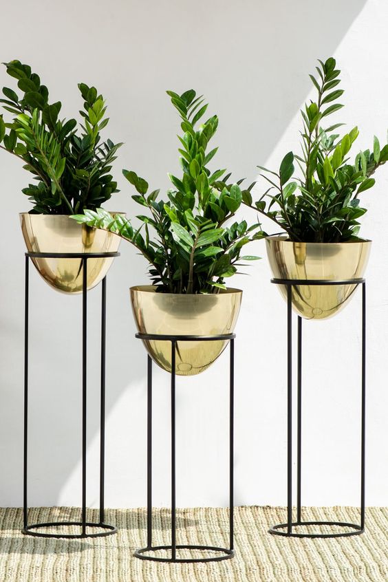 Trio Version Of Modern Metal Planter Stand