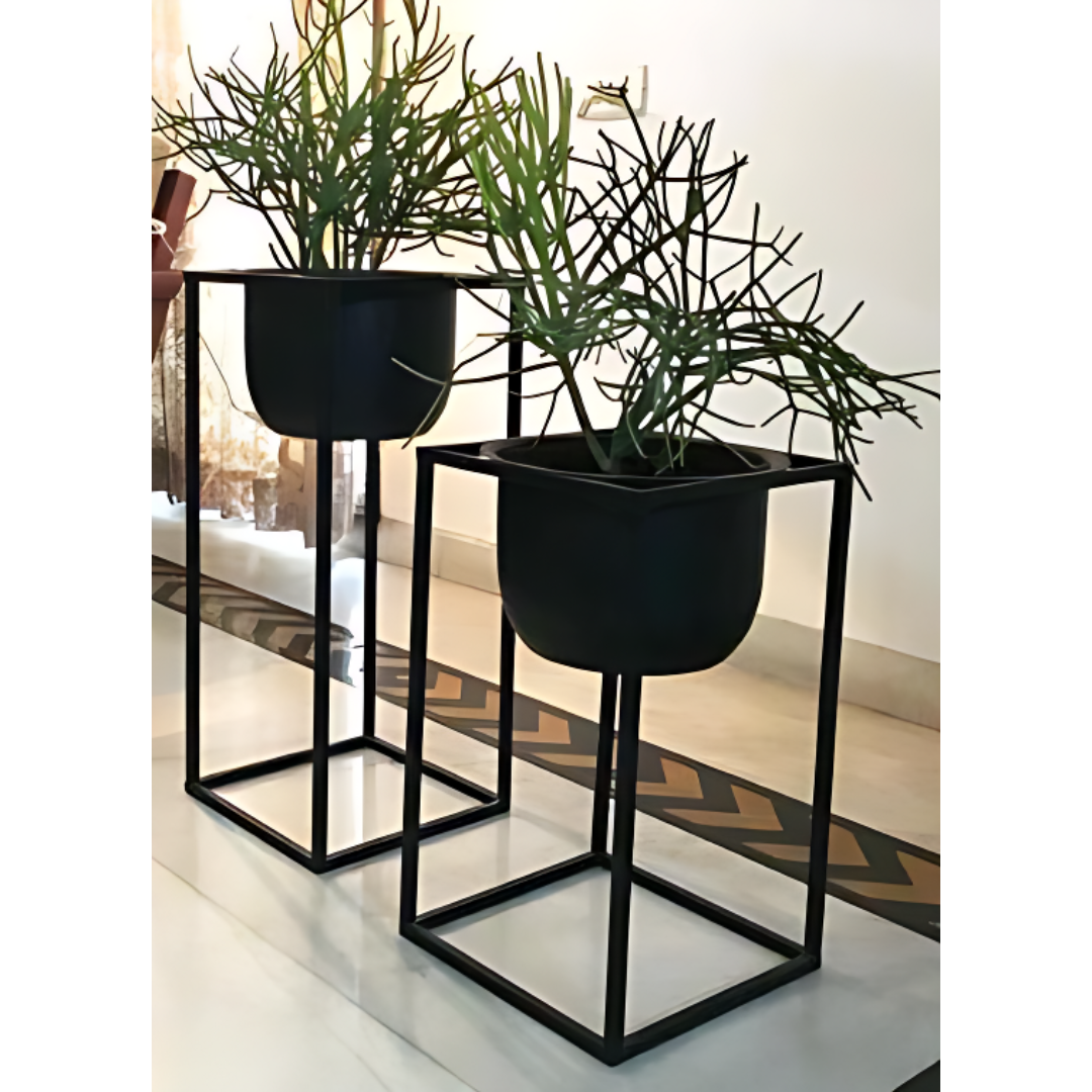 Square Shaped Stand 46