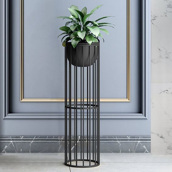 Black Indoor Modern Metal Planter with Stand