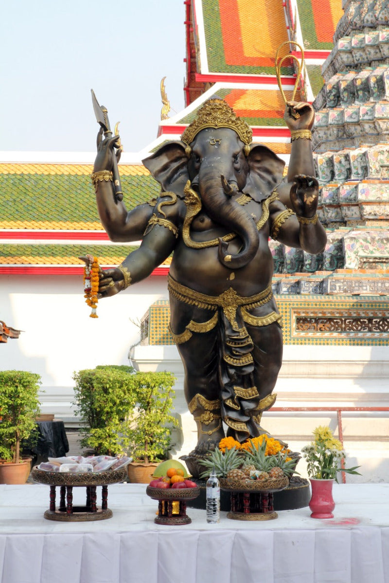 Lord Ganesha Standing Sculpture Wallpaper