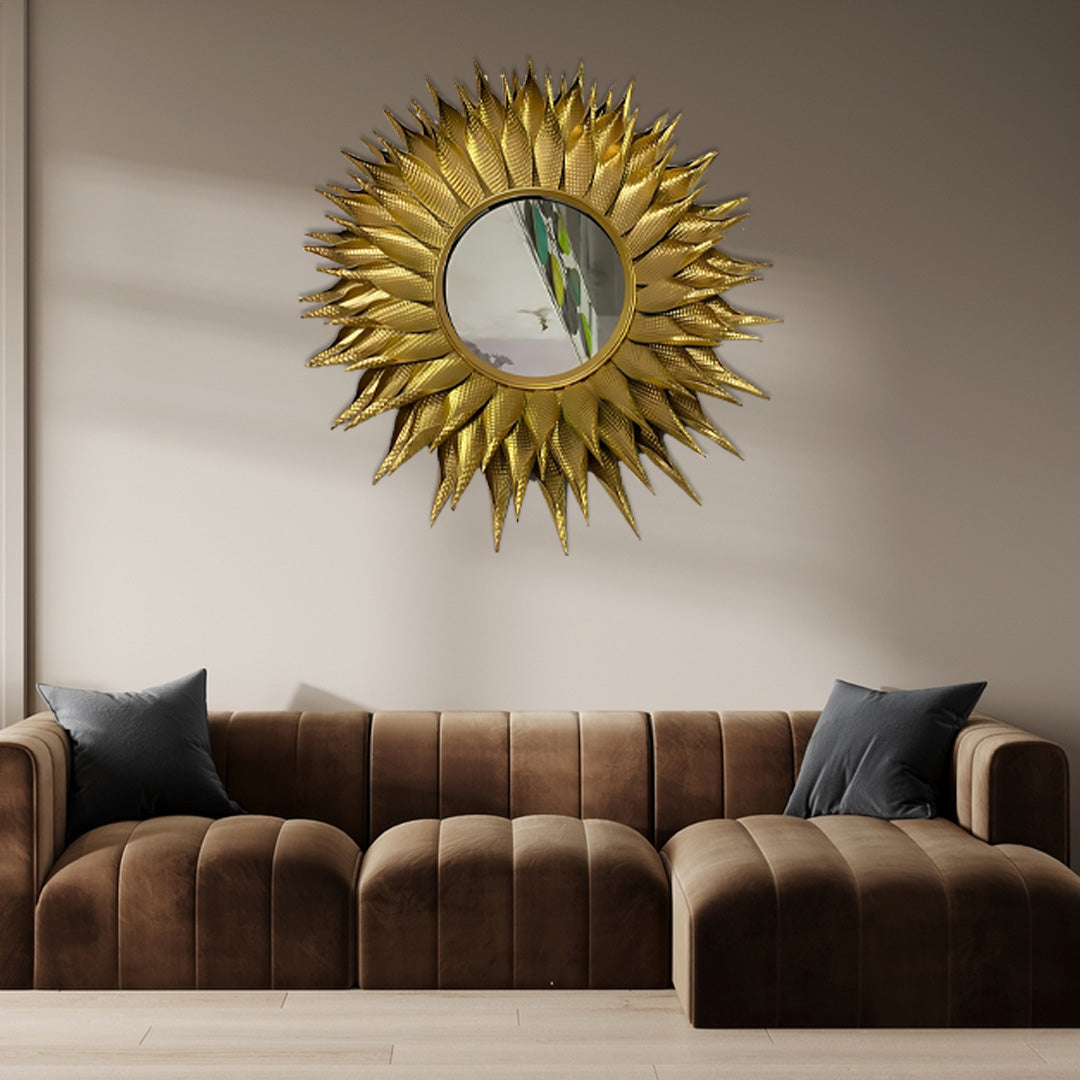 Pointed End Golden Metal Art