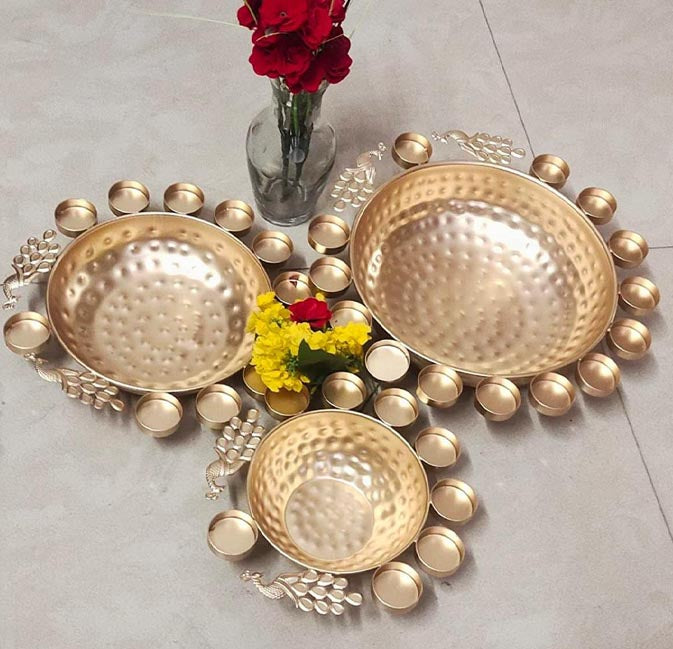 ELEGANTE PEACOCK URLI BOWL WITH T-LIGHTS (SET OF 3 PIECES)